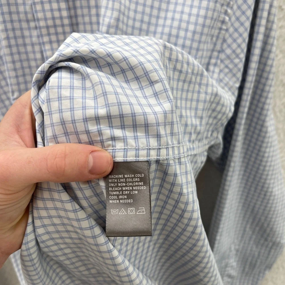 Onward Reserve Shirt Mens M Tailored Fit Performance Button Down Preppy Office